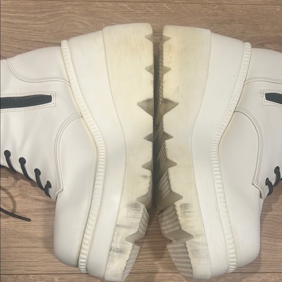 White Shaker 52 - Picture 8 of 10